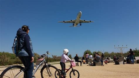 mirador de aviones el prat|Mirador de Aviones del Prat de Llobregat ️